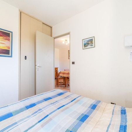 בורם-לה-מימוזה Apartment L'Amiraute By Interhome מראה חיצוני תמונה