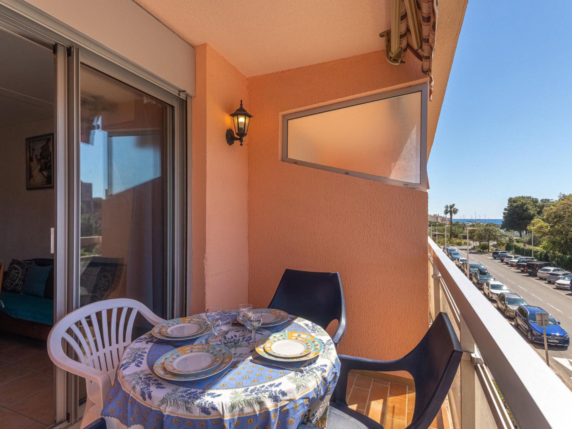 בורם-לה-מימוזה Apartment L'Amiraute By Interhome מראה חיצוני תמונה
